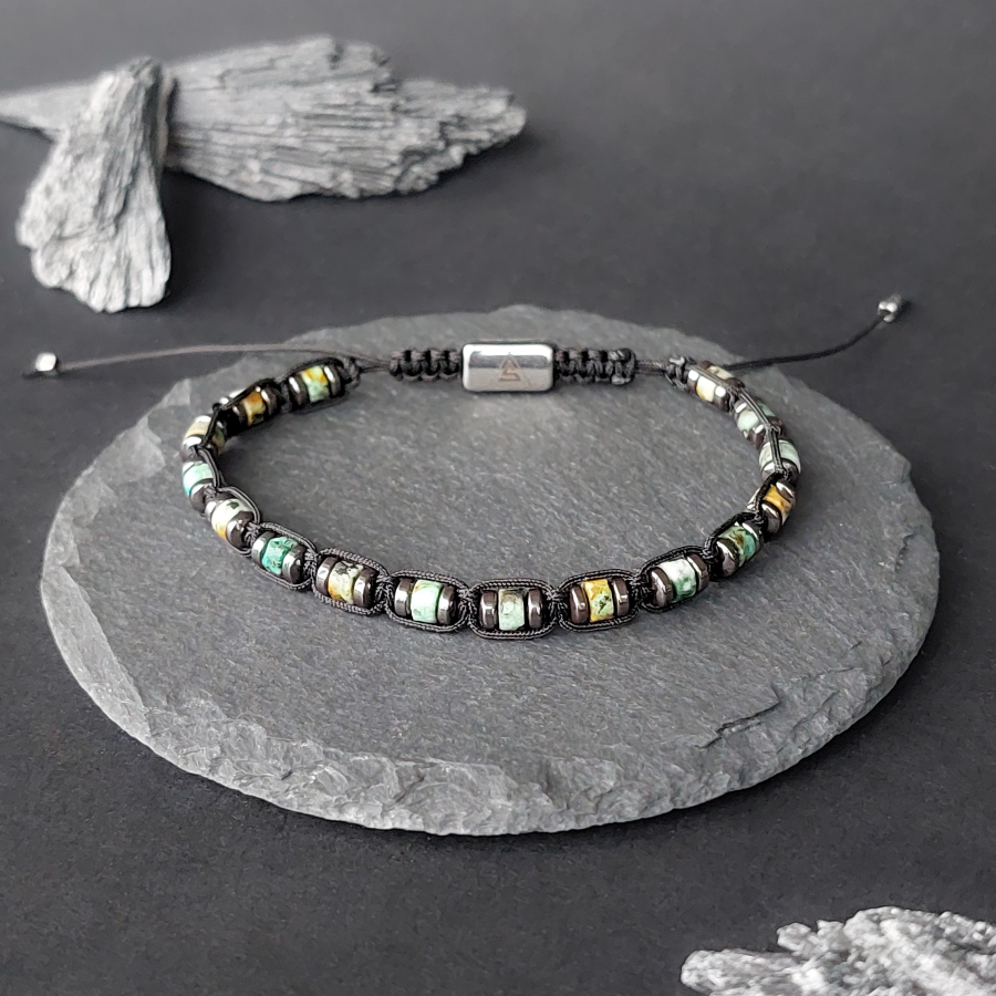 Meeste käevõru, Aafrika türkiis, hematiit